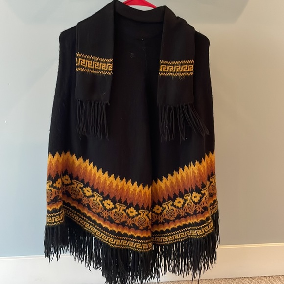 Vintage Alpaca sweater/ poncho from Pero - Picture 3 of 3